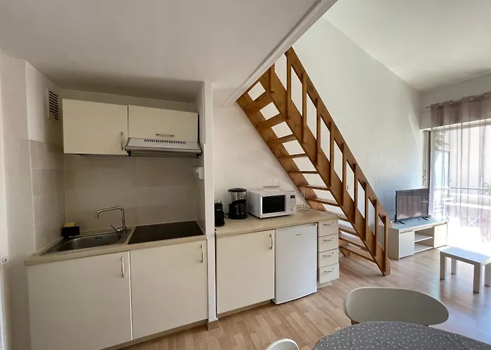 Georgia Apartment Nice